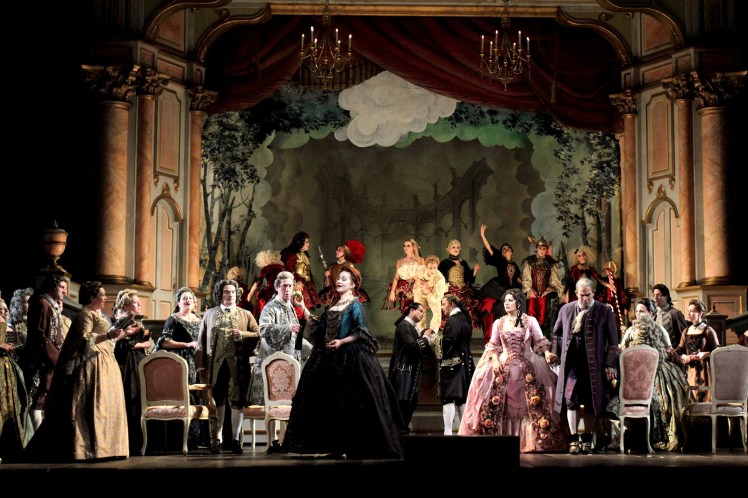 31966043643_72047d6541_h